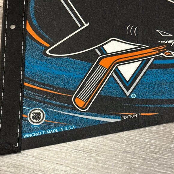 Vintage San Jose Sharks NHL WinCraft Sports Edition 7 Pennant - Picture 3 of 5